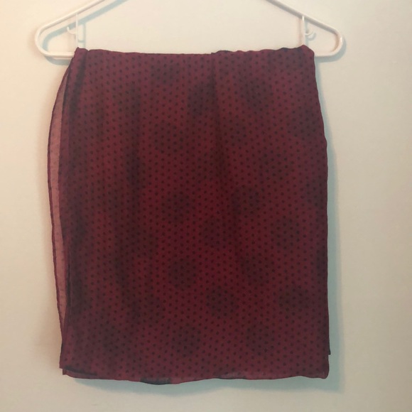 Dual patterned scarf - Picture 3 of 3